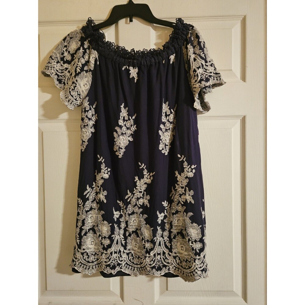 Altar'd State Off Shoulder Dress Blue White Large Floral Detail Embroidered